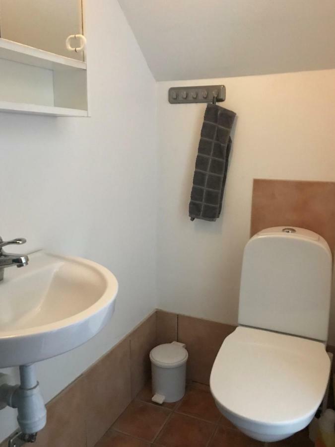 نيشوبينغ Broby Bed & Breakfast Entreplan المظهر الخارجي الصورة